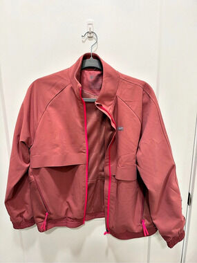 FIGS Sydney Scrub Jacket Utility Jacket Pink Small
